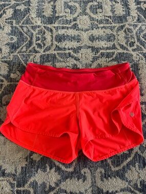 lululemon Women's Two-Tone Red Speed Up Shorts